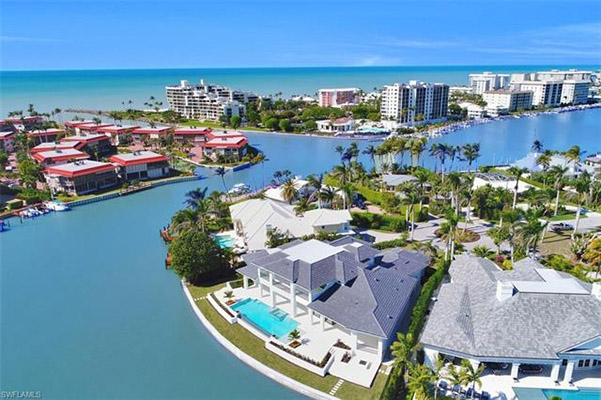 is Naples Florida a good place to retire